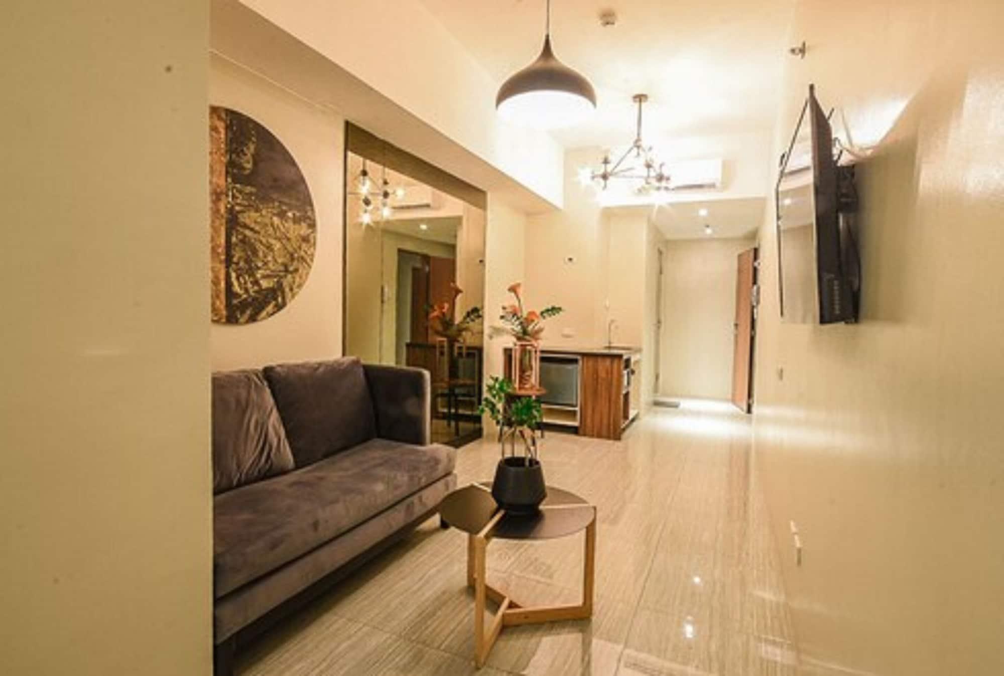 Skyloft Hotel Манила Экстерьер фото