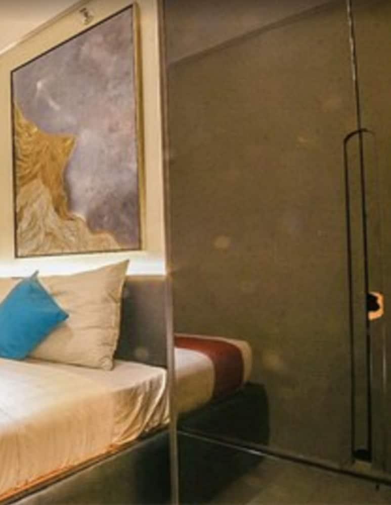 Skyloft Hotel Манила Экстерьер фото