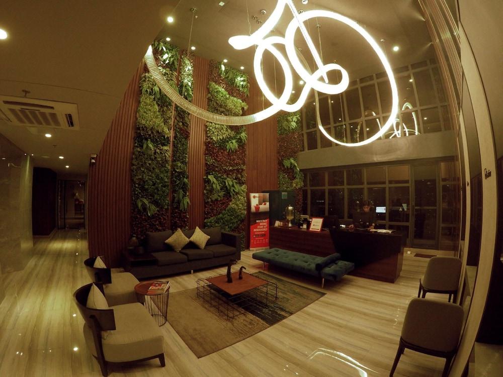 Skyloft Hotel Манила Экстерьер фото