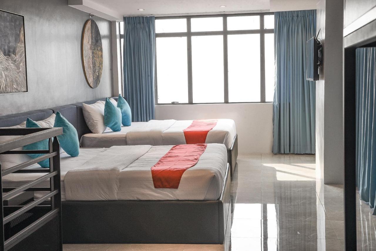 Skyloft Hotel Манила Экстерьер фото