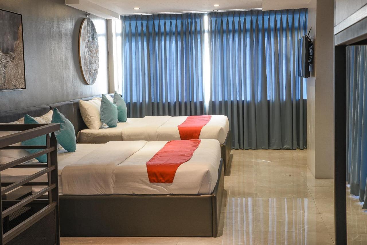 Skyloft Hotel Манила Экстерьер фото